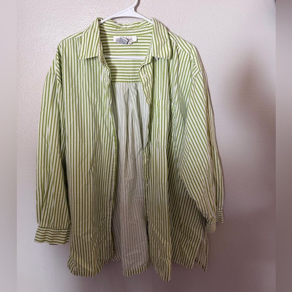 Silhouette Tops - Silhouette Women’s 2X green striped oversized button down top eclectic grandpa